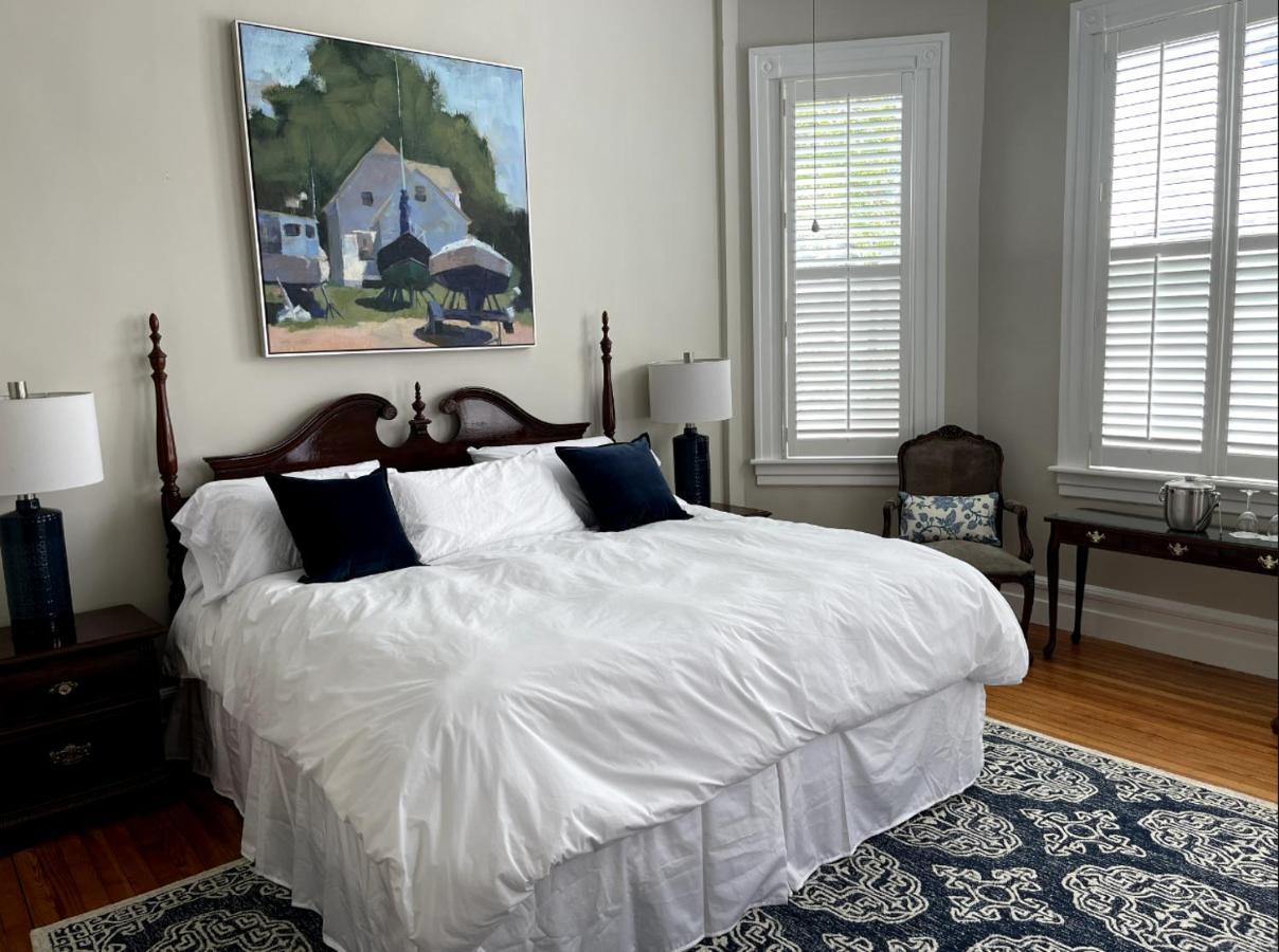 The Edenton Collection-Captain'S Quarters Inn Стая снимка