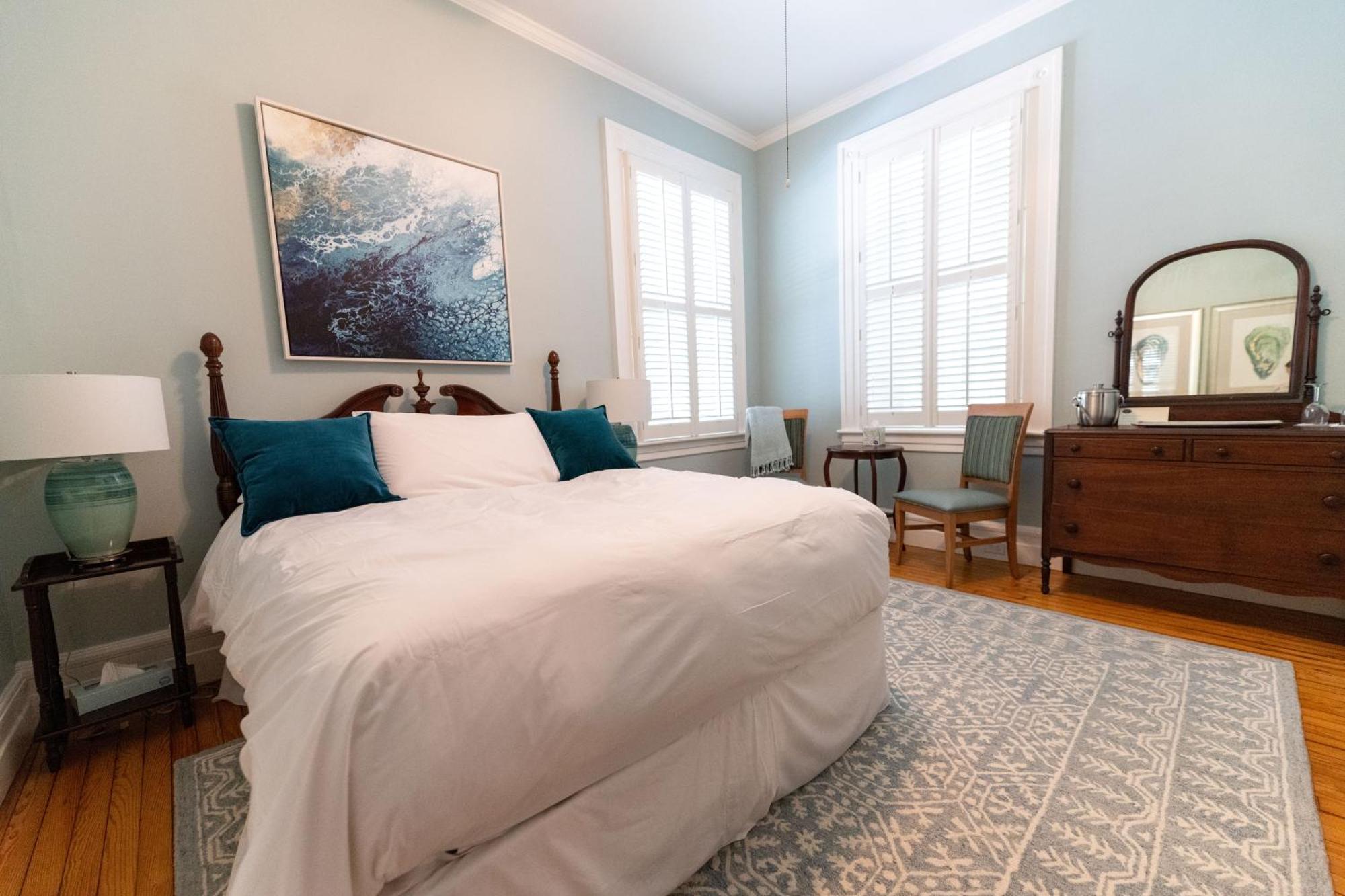 The Edenton Collection-Captain'S Quarters Inn Стая снимка