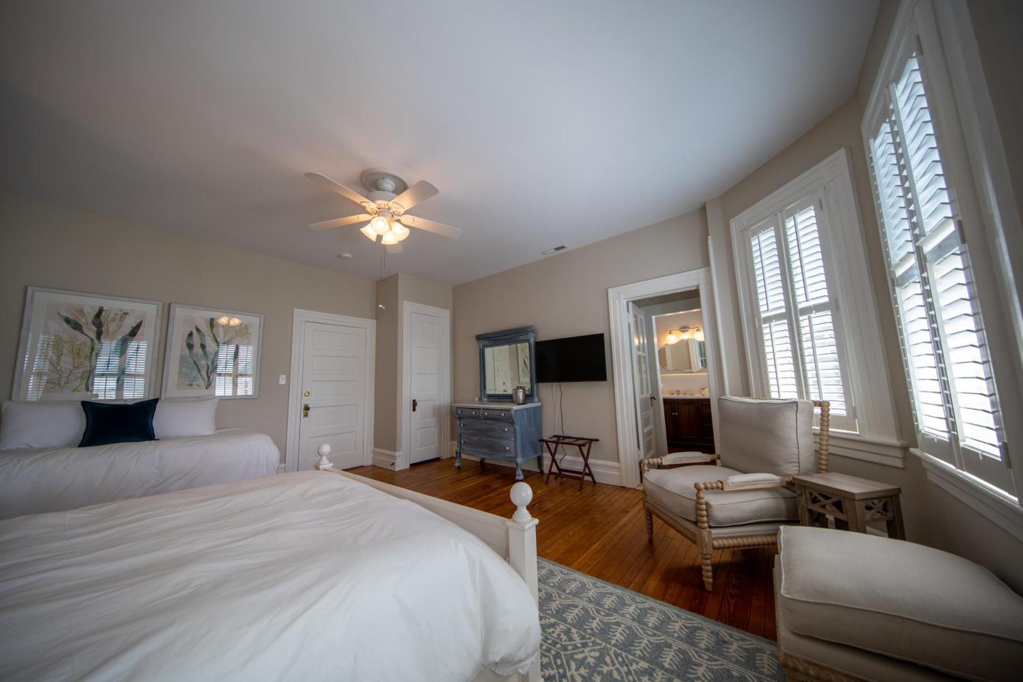 The Edenton Collection-Captain'S Quarters Inn Стая снимка