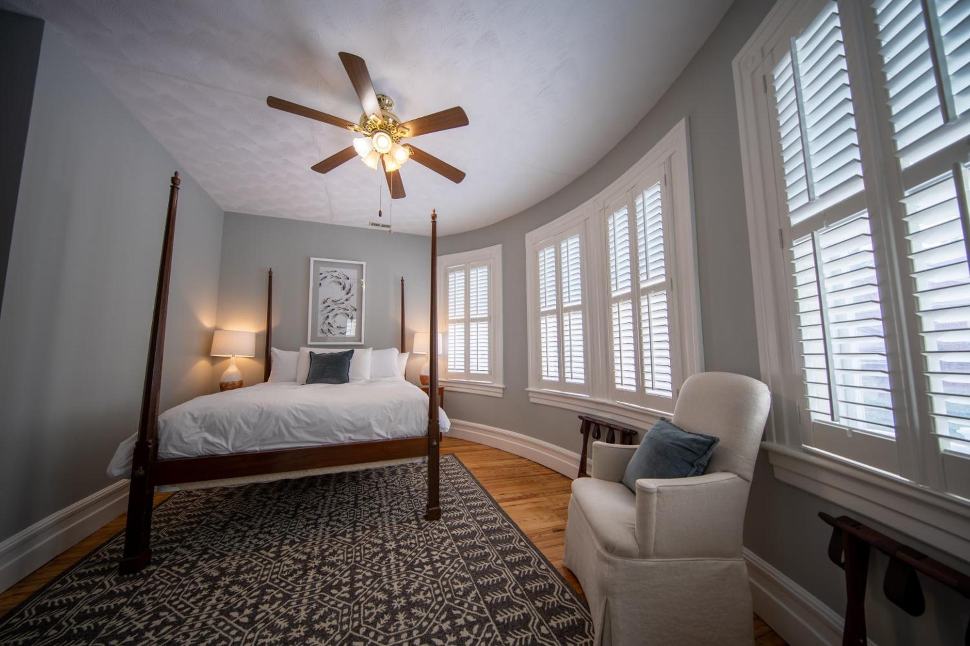 The Edenton Collection-Captain'S Quarters Inn Стая снимка